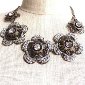 Filligree Snow Bib Necklace Anthropologie
